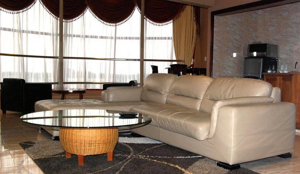 Hotel Elegance Nv Paramaribo Eksteriør bilde